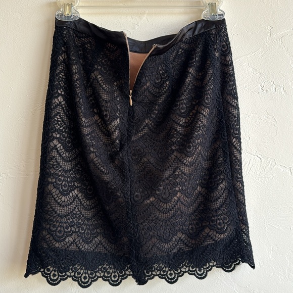 NWT Guess Lace Overlay Pencil black mini Skirt sz 2 XS - Picture 2 of 8